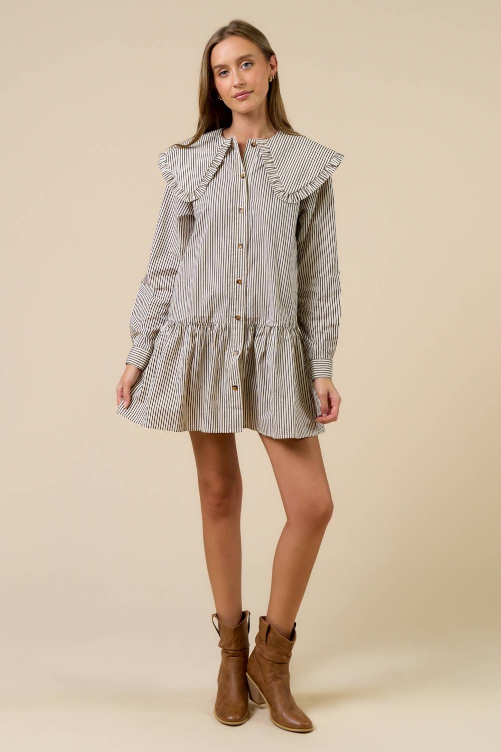 Long Sleeve Mini Dress with Oversized Collar: Cream/Brown