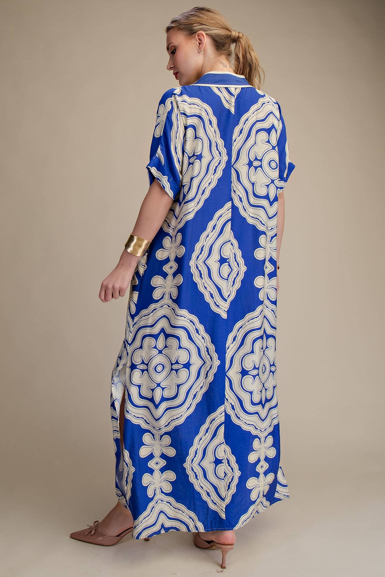 V-Neck Short Sleeve Maxi Print Dress: Blue