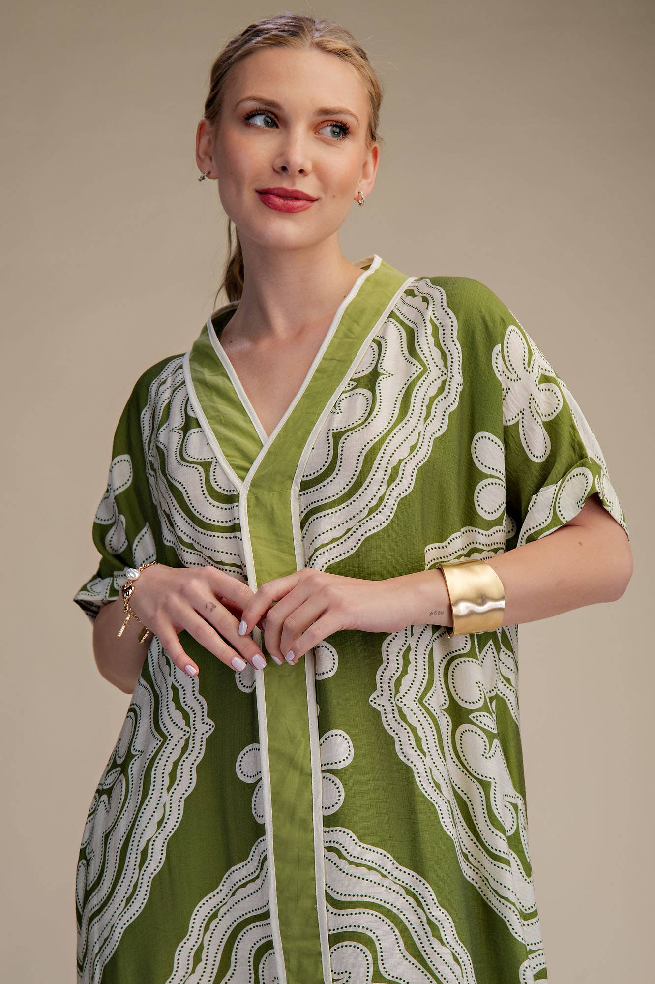 V-Neck Short Sleeve Maxi Print Dress: Blue