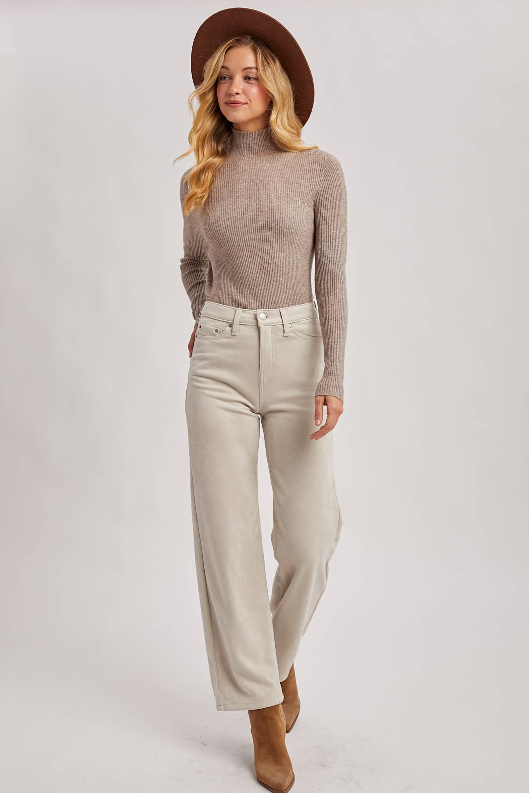 WHOLEGARMENT MOCK NECK RIBBED KNIT TOP: Black / L
