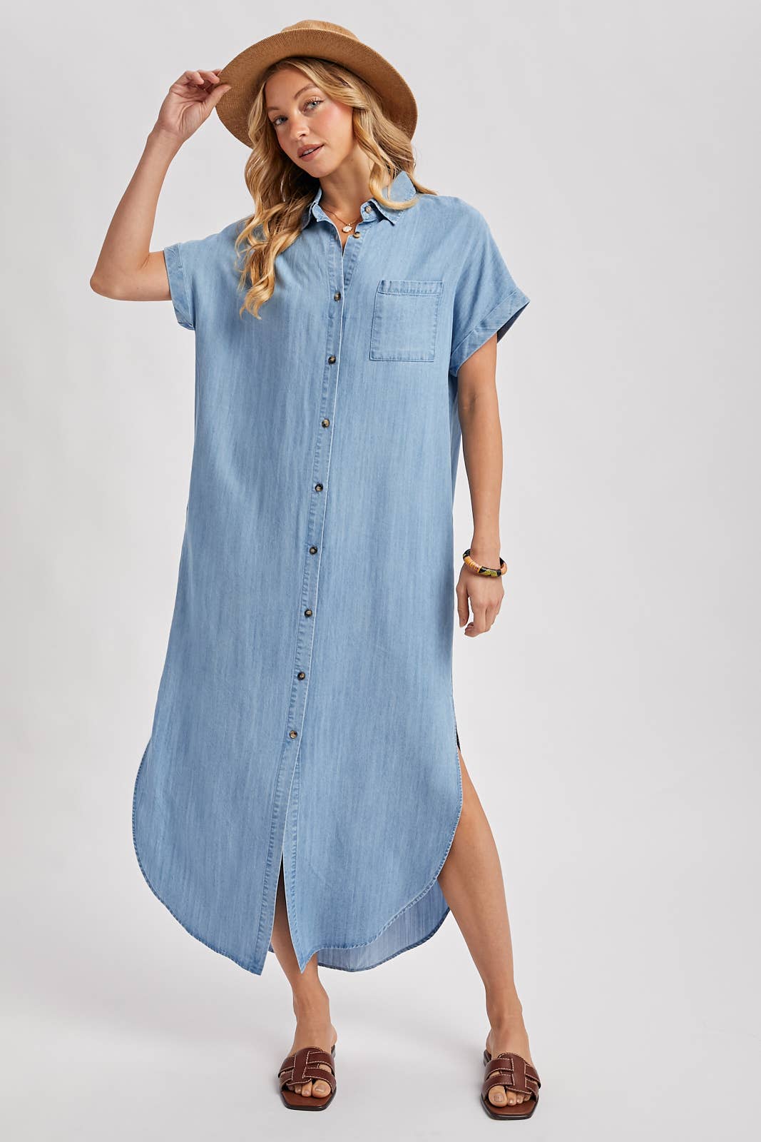 DENIM BUTTON DOWN SIDE SLIT SHIRT MAXI DRESS: LT.WASH