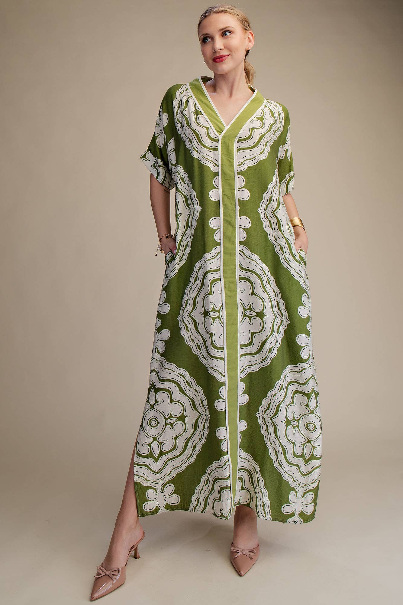 V-Neck Short Sleeve Maxi Print Dress: Blue