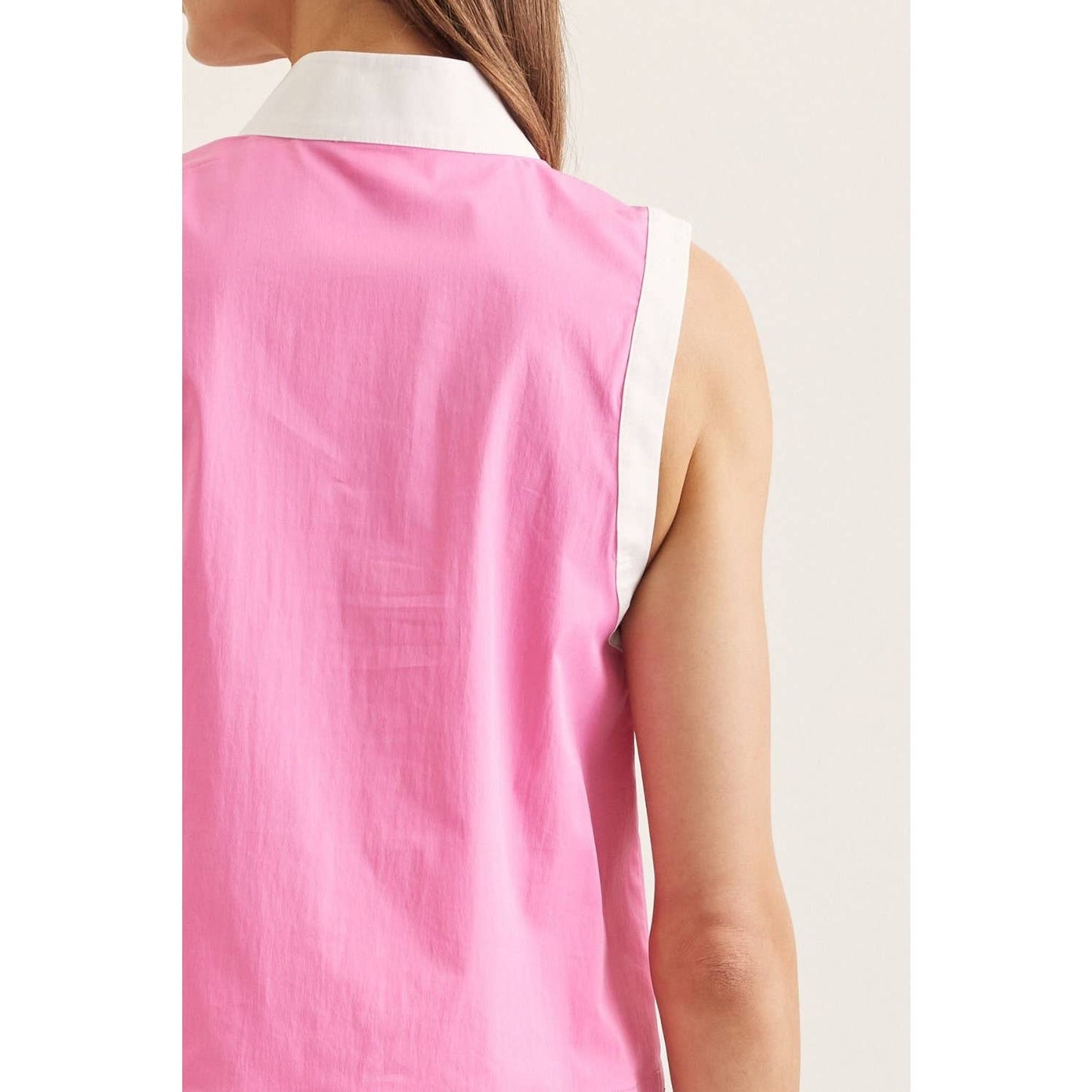 Solid sleeveless top: BLACK