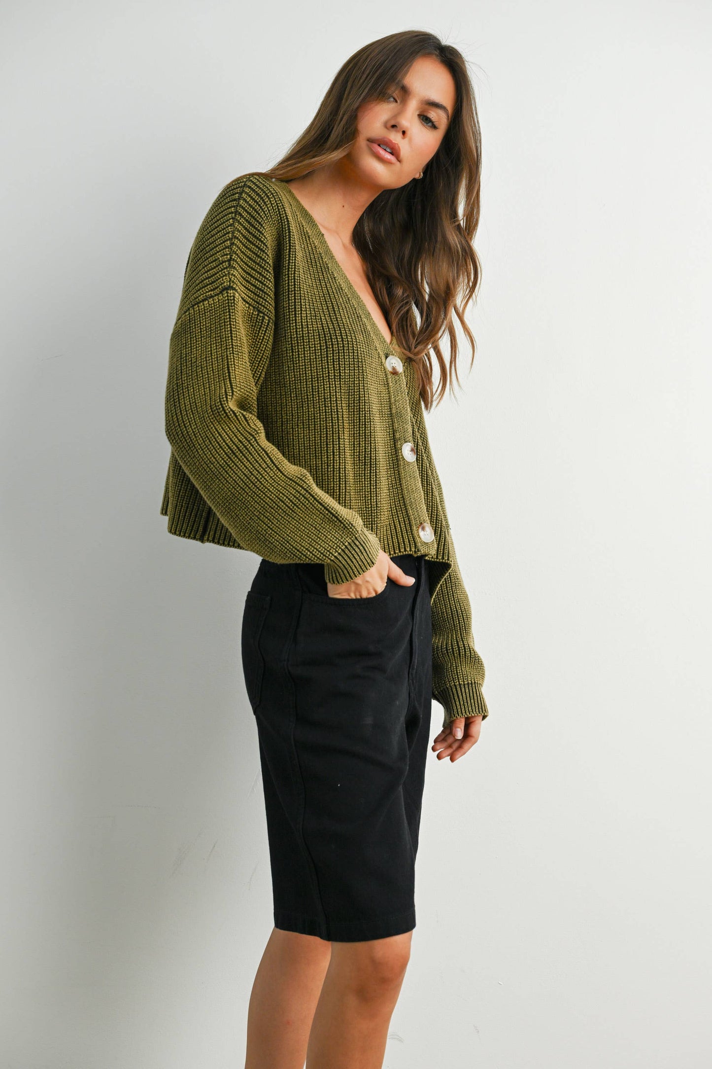 V-Neck Buttoned Ribbed Long Sleeve Cardigan