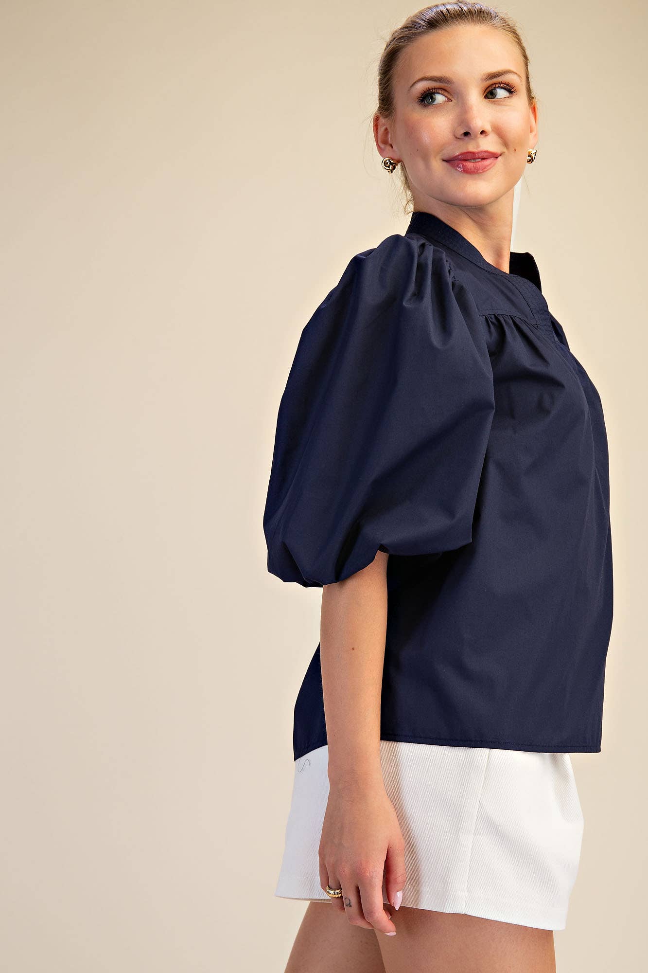 China Collar V-Neck Bubble Sleeve Poplin Top: Butter Yellow