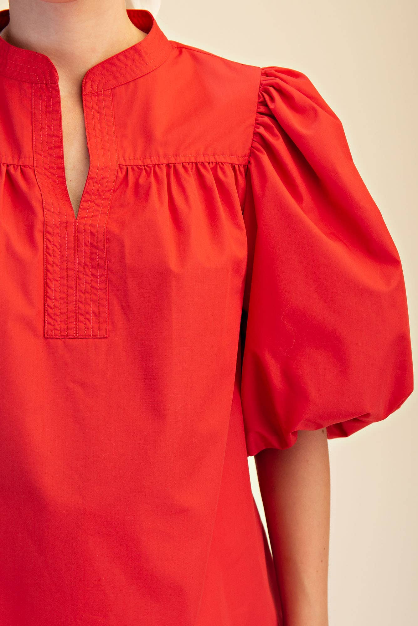 China Collar V-Neck Bubble Sleeve Poplin Top: Butter Yellow