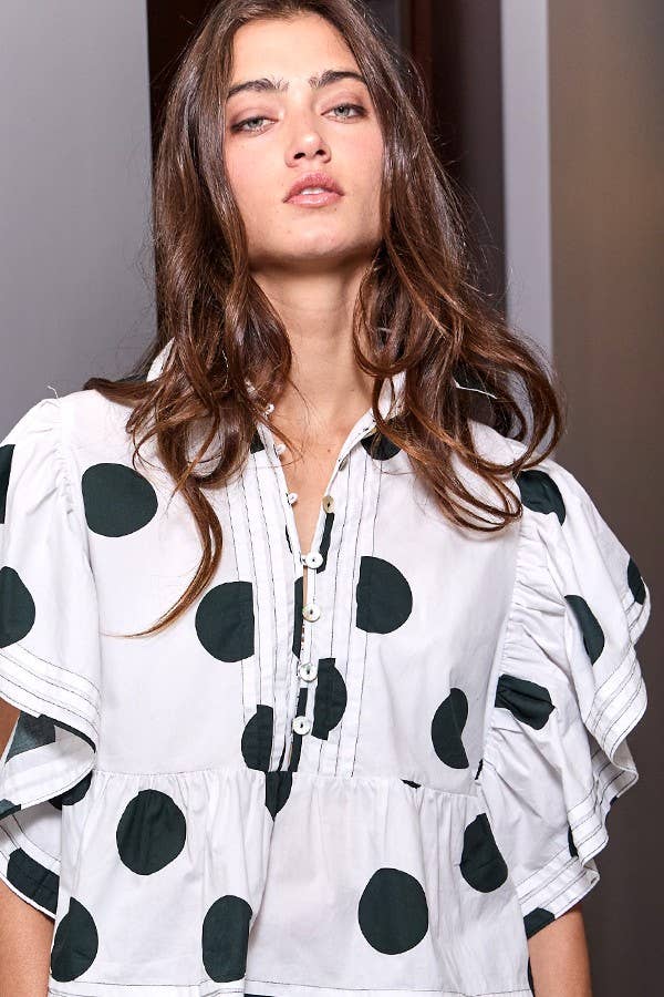 Ruffle Sleeves Pintuck Detail Polka Dot Print top: CREAM/BLACK