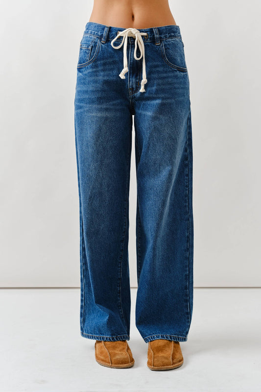 DRAWSTRING WAIST BOTTOM FLY STRAIGHT JEANS: INDIGO DENIM
