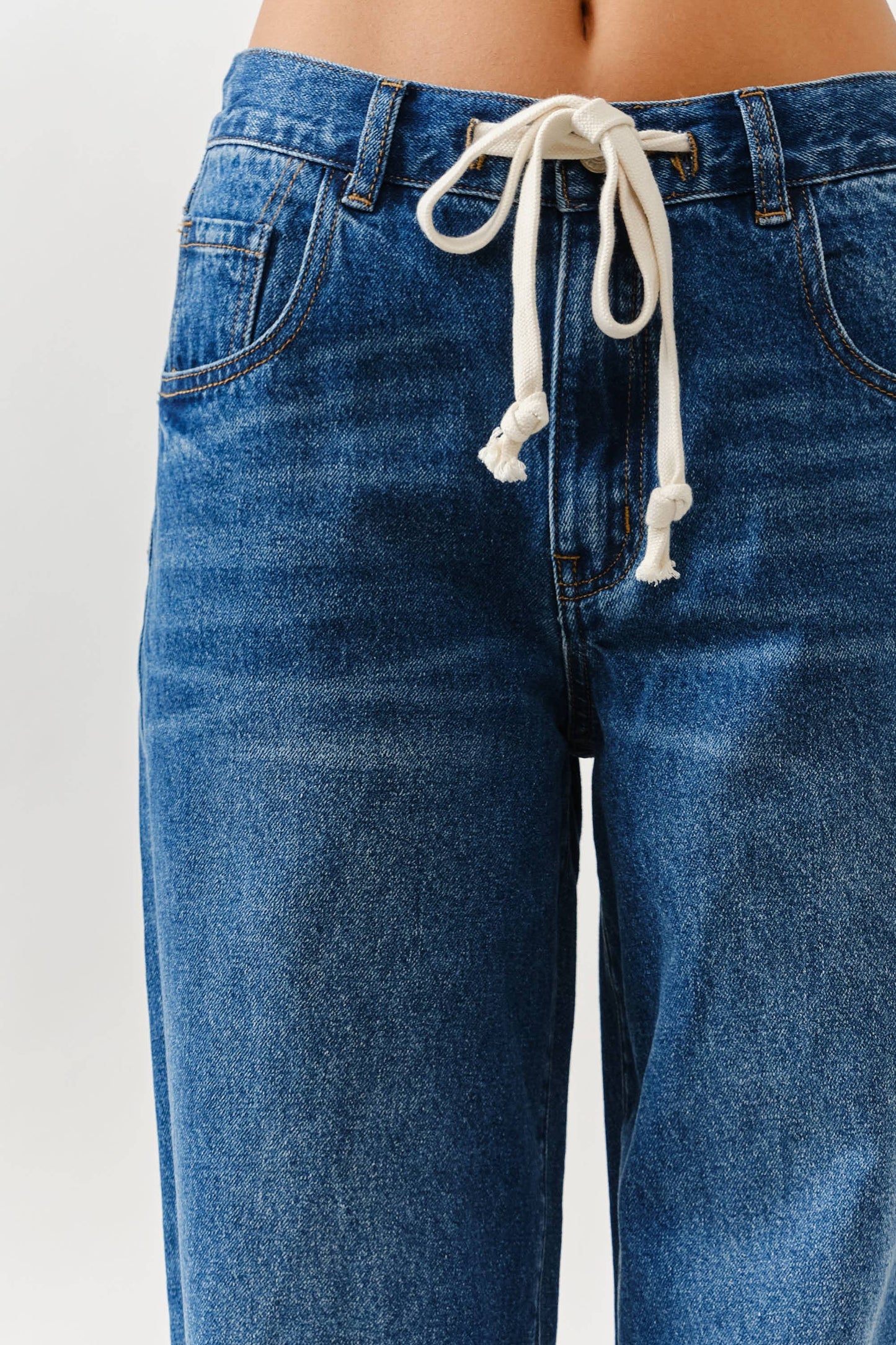 DRAWSTRING WAIST BOTTOM FLY STRAIGHT JEANS: INDIGO DENIM