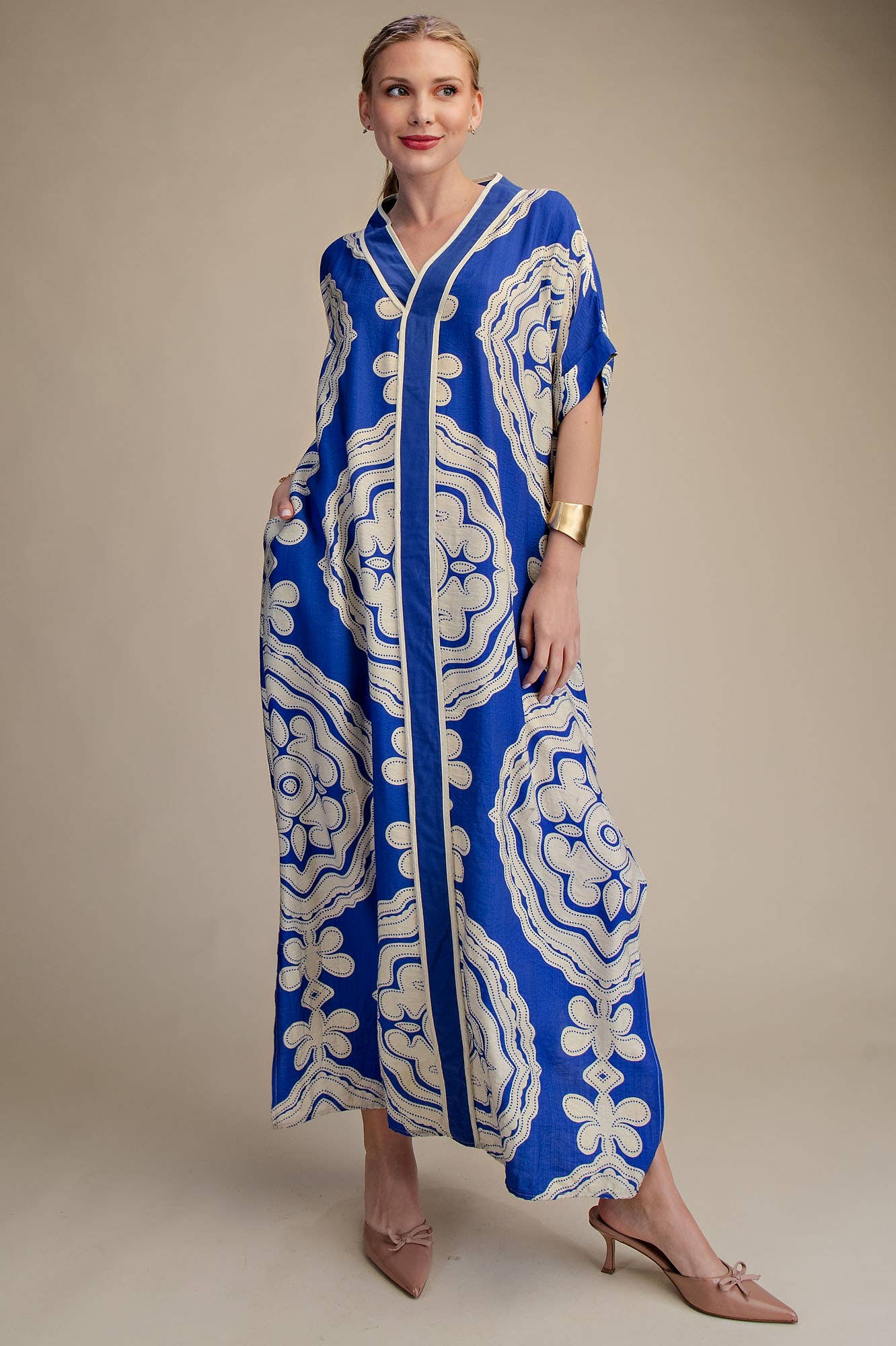 V-Neck Short Sleeve Maxi Print Dress: Blue