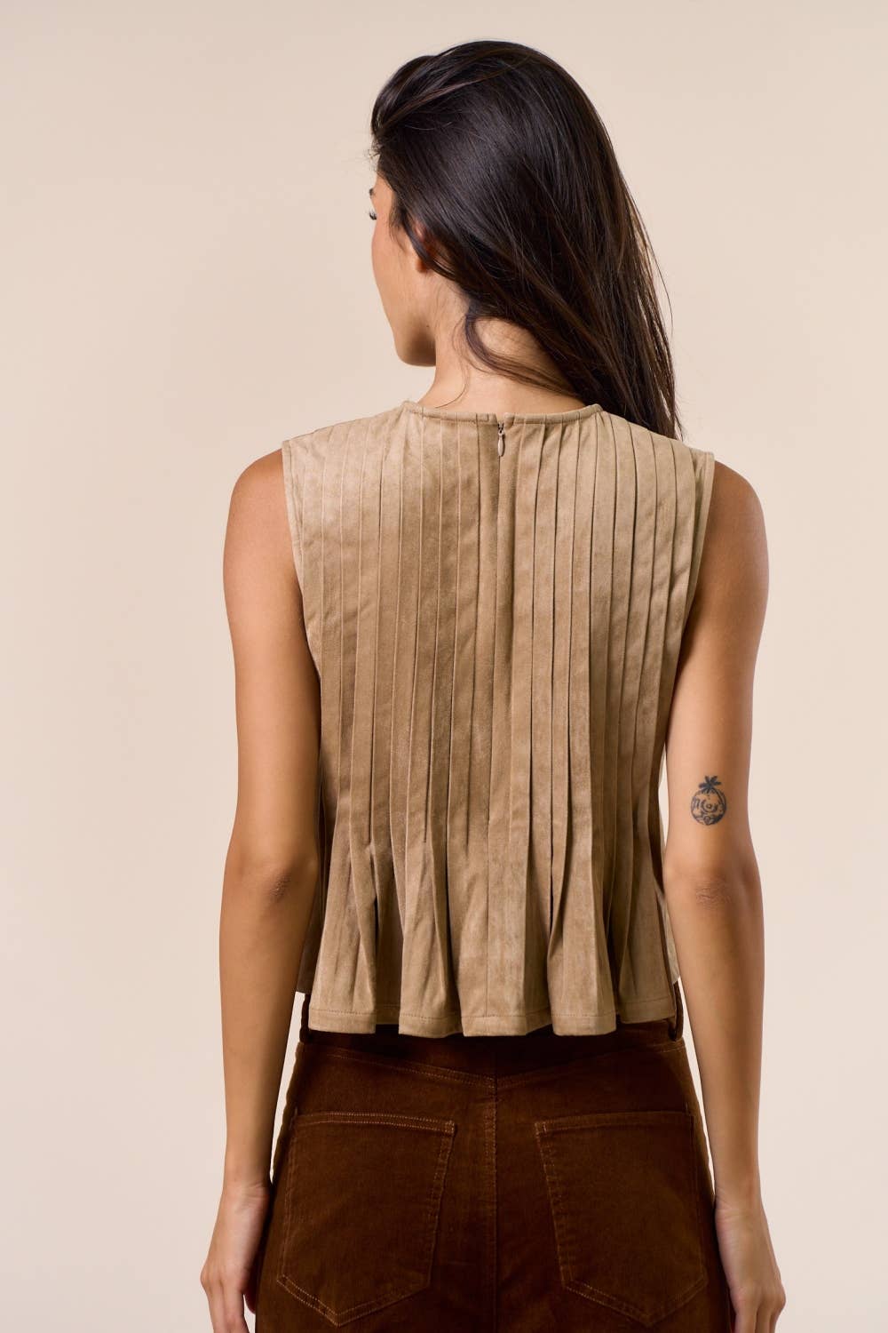 Sleeveless Suede Tie-Front Top: Brown