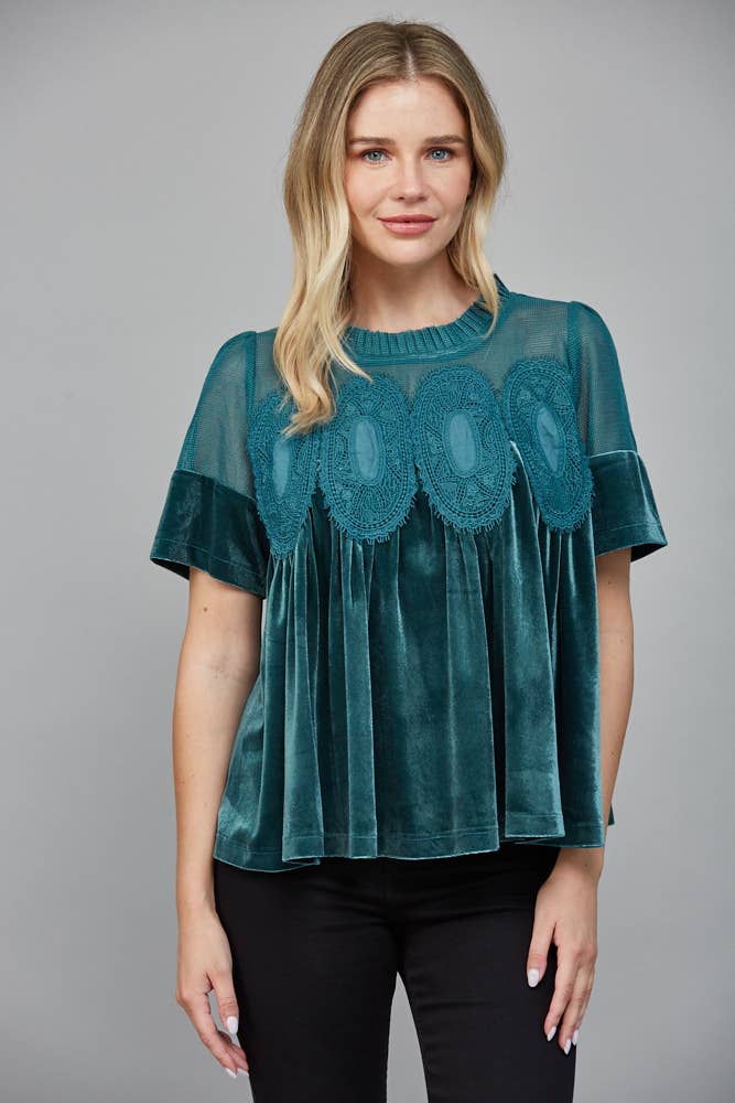 LACE DETAIL VELVET BABYDOLL TOP: WOODROSE